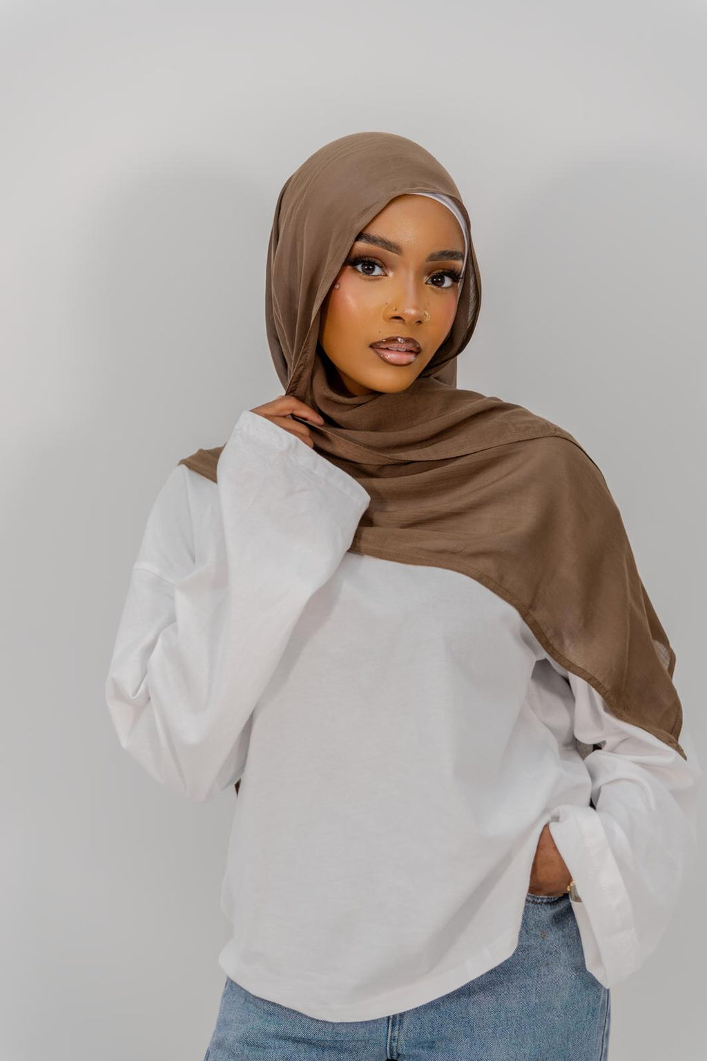 MODAL TAUPE