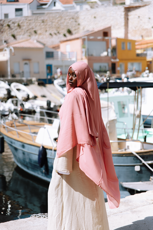 MODAL BLUSH