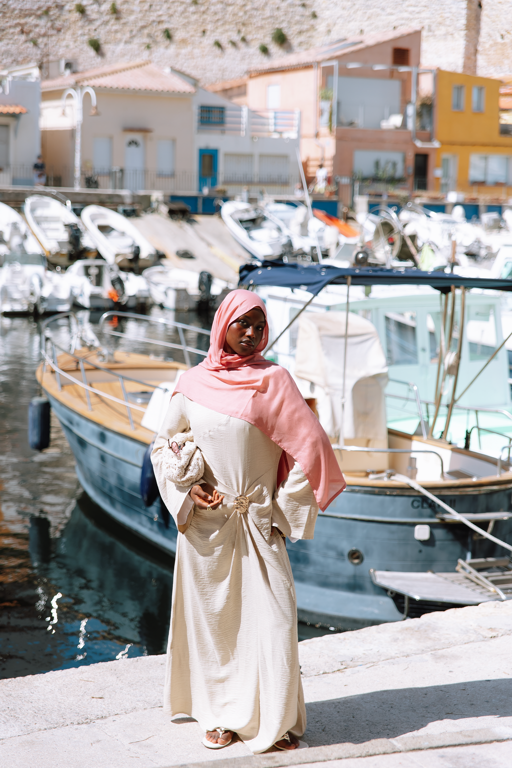 MODAL BLUSH