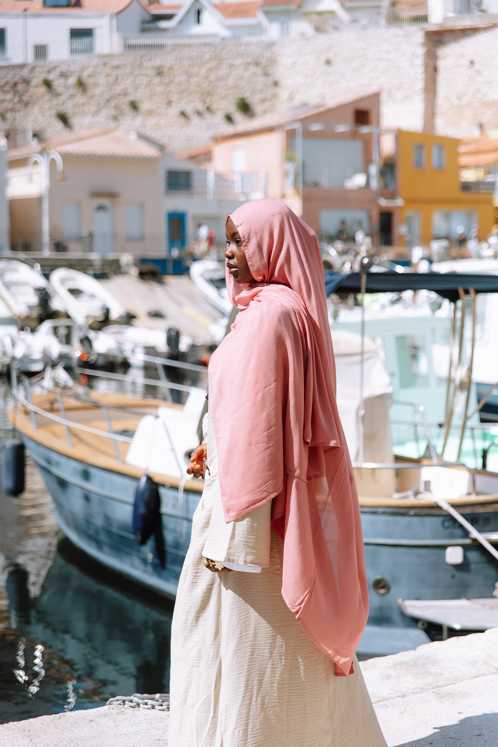 MODAL BLUSH